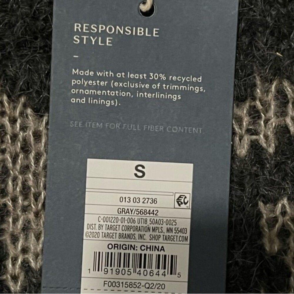 NWT Universal Thread Gray Leopard Print Mock Turt… - image 4